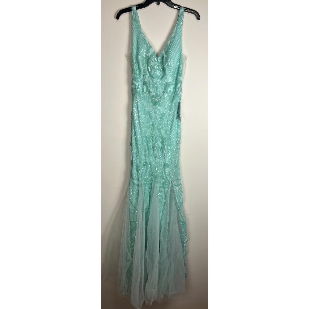 Teeze Me Sequin Mermaid Prom Formal Dress Mint Green Size 7/8 NWT